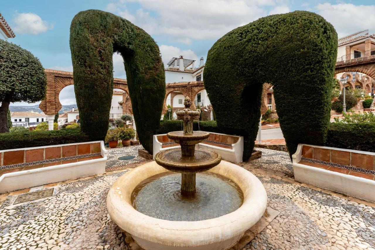 Malagasuite Mijas Golf Panoramic Views 푸엔히롤라 외부 사진