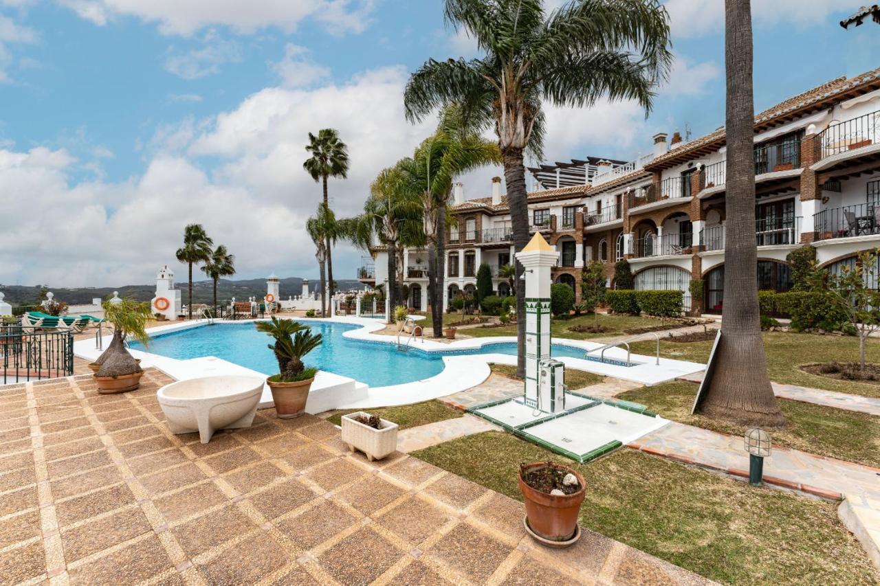 Malagasuite Mijas Golf Panoramic Views 푸엔히롤라 외부 사진