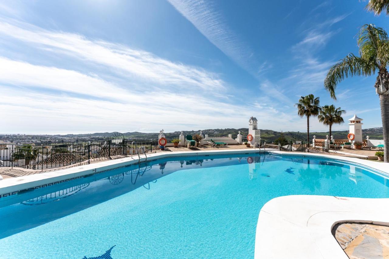 Malagasuite Mijas Golf Panoramic Views 푸엔히롤라 외부 사진